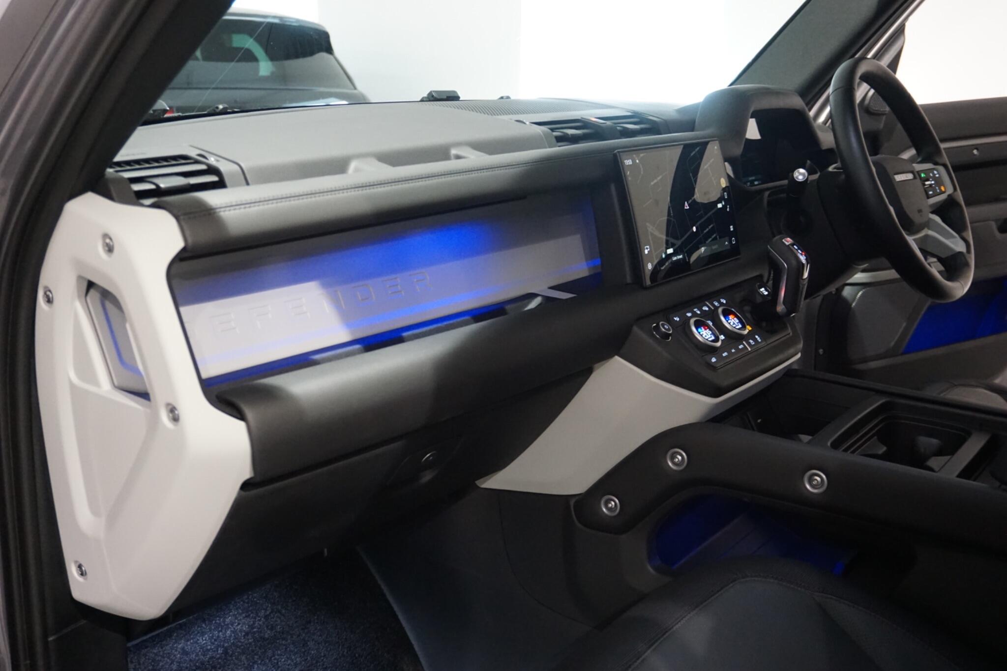 Land Rover Defender 110 2.0 P400e 15.4kWh X-Dynamic HSE SUV 5dr Petrol Plug-in Hybrid Auto 4WD Euro 6 (s/s) (404 ps)